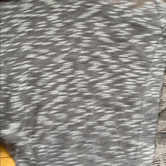Light Grey sweater top - Picture 3 of 7